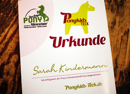 Urkunde-Ponyfuehrerschein-Teck Urkunde-Ponyführerschein-Teck
